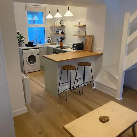 Сasa de vacaciones Cheerful One Bedroom In Mousehole.